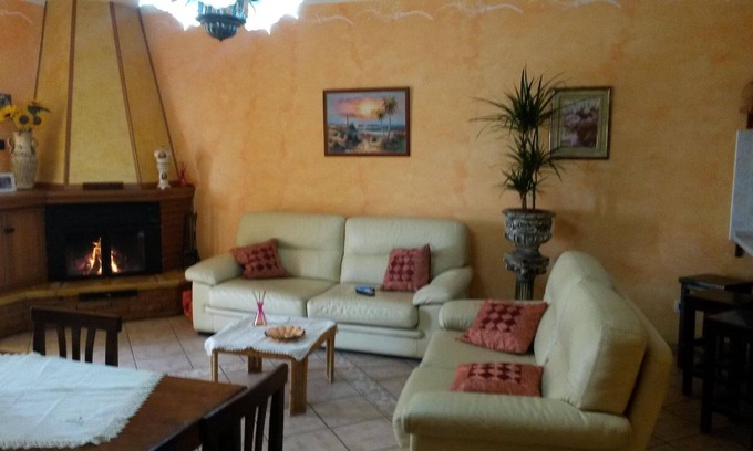 Falerna Casa | Casa de vacaciones Falerna para 2 - 11 personas con 4 dormitorios - Casa adosada