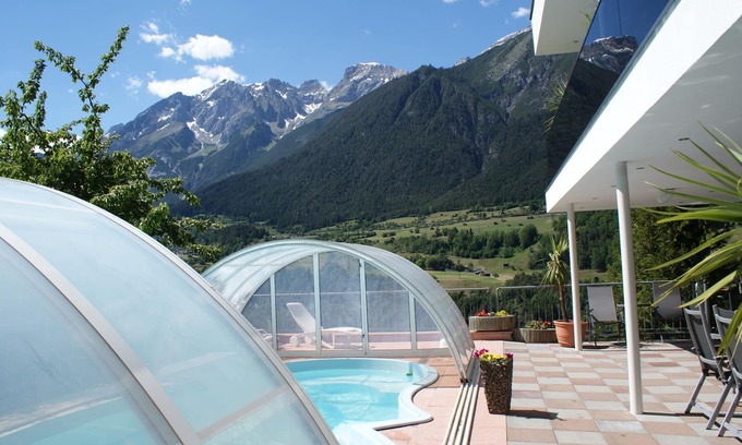 Landeck Casa | Gran casa de vacaciones, cabaña de montaña con piscina, panorama de montaña, internet, cerca del área de esquí