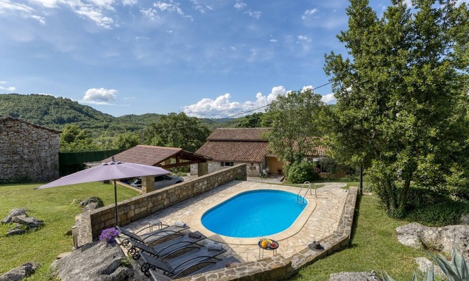 Grabri Casa | Holiday House Kapitani Hum