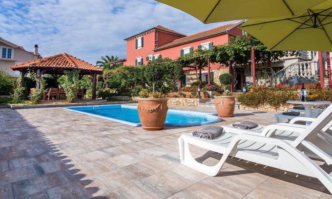 Ugljan Casa | Casa de vacaciones Ugljan (Ort) para 1 - 14 personas con 7 dormitorios - Casa de vacaciones