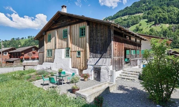 Unterschachen Casa | Casa de vacaciones Unterschächen para 1 - 8 personas con 4 dormitorios - Edificio histórico