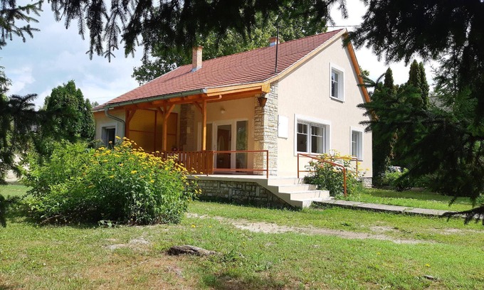 Zamardi Casa | Casa de vacaciones Zamárdi para 1 - 19 personas con 4 dormitorios - Casa de vacaciones