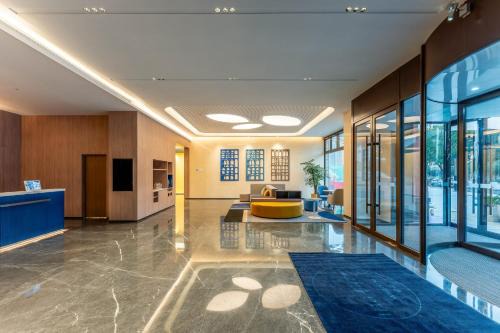 Luolong Hotel | Holiday Inn Express Luoyang Longmen by IHG