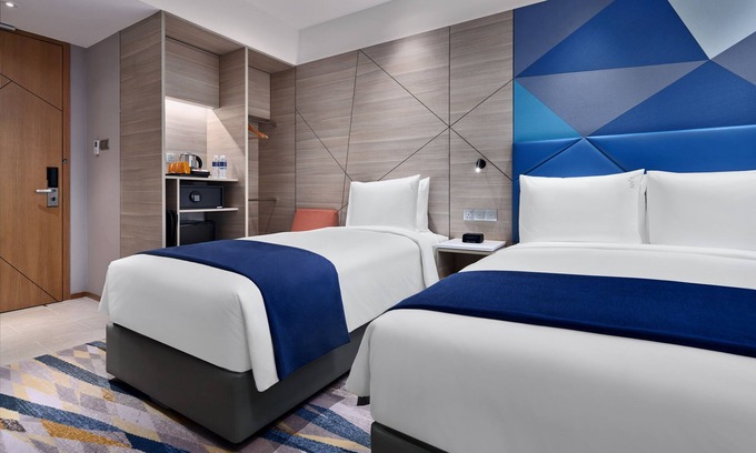 Lavender Hotel | Holiday Inn Express Singapore Serangoon by IHG
