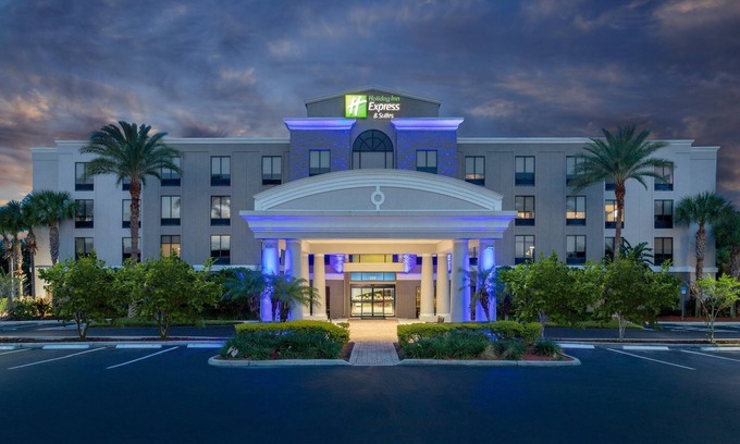Sylvan Shores Hotel | Holiday Inn Express & Suites Lake Placid by IHG