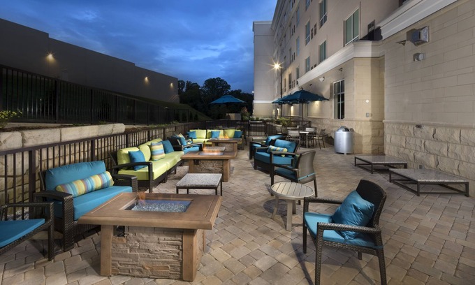 Skyland Hotel | Holiday Inn & Suites Arden - Asheville Airport by IHG