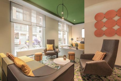 Muelheim Hotel | Holiday Inn - the niu, Mill Cologne Mülheim by IHG