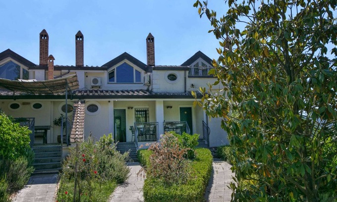 San Cipriano Picentino Casa | Casa en San Cipriano con piscina