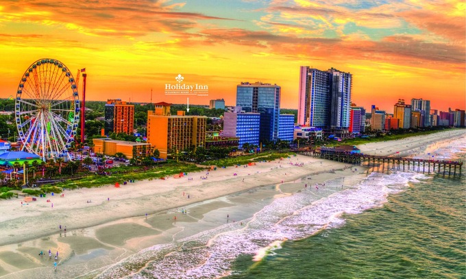 Downtown Myrtle Beach Complejo | Holiday Pavilion Resort on the Boardwalk - Access to ALL AMENITIES!