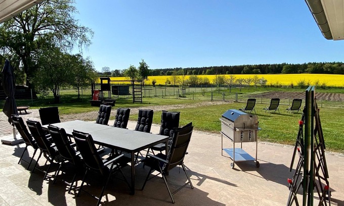 Neuhof Casa | Casa de vacaciones Zarrentin para 1 - 10 personas con 4 dormitorios - Casa de vacaciones