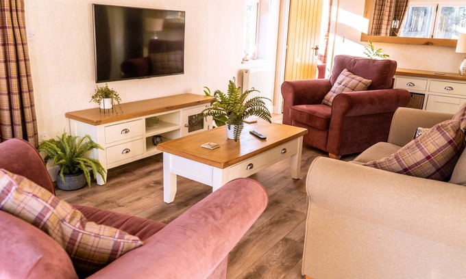 Ryther Apartamento | Luxury Lodge with Hot-Tub-Vista al bosque-Baño privado con ducha-Lodge-Lujoso