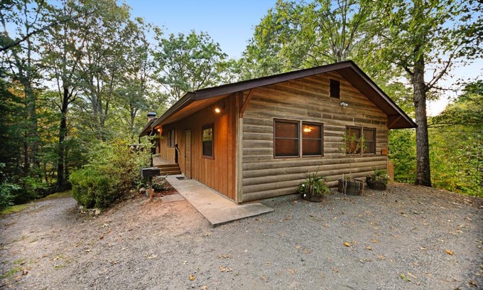 Whittier Casa | Hollow's End