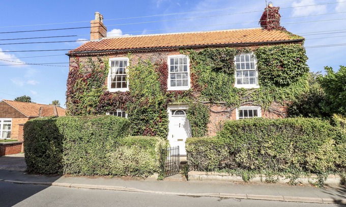 Ruskington Casa | HOLME FARM, pet friendly, with a garden in Ruskington
