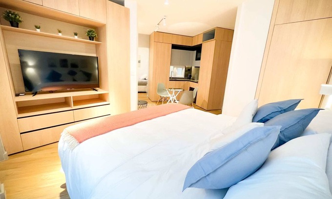 Lastarria Apartamento | HOM l Departamento 3PAX A l A Lastarria