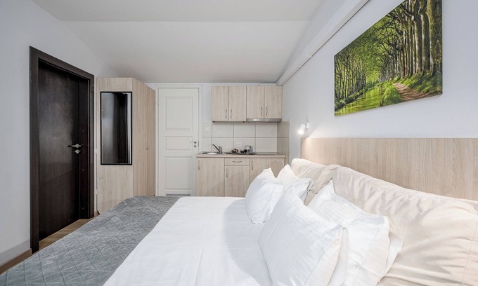 Vilnius Casa | HOME APART-HOTEL (Vivulskis)