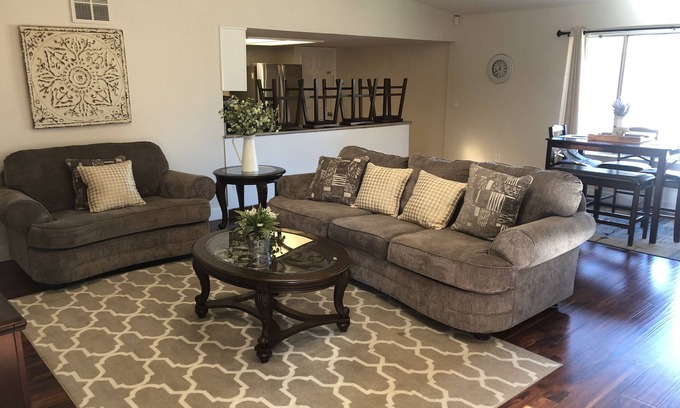 Clovis Casa | ¡Hogar lejos del hogar!