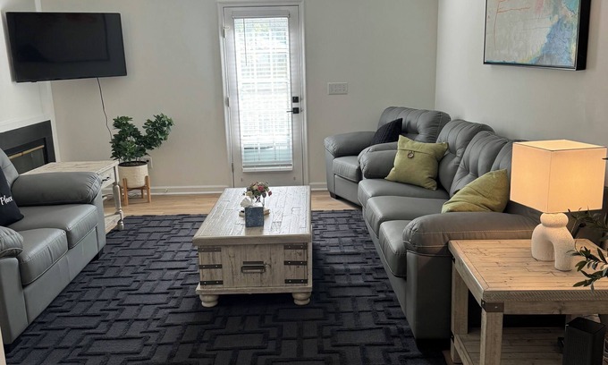 Greensboro Casa | Home away from Home