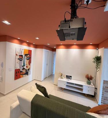 Bras Apartamento | Home Cinema em Resort Top com Xbox e 2 Qts com AC