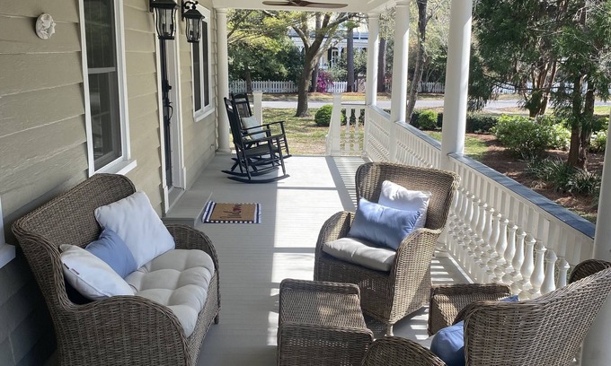 Summerville Historic District Casa | Home in Historic Downtown Summerville