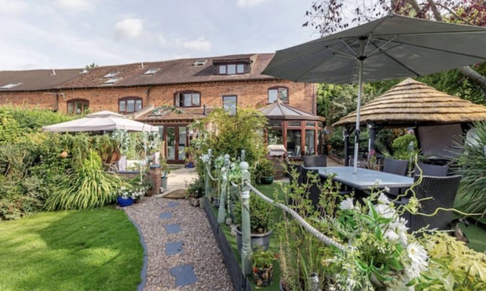 Pershore Casa | The Vale of Evesham-Home-Confortable-Baño privado con bañera
