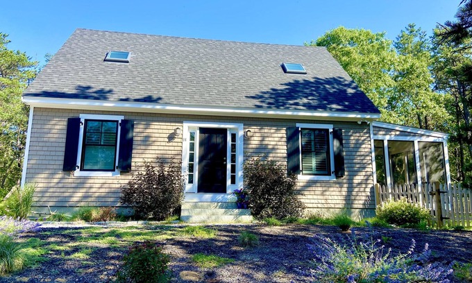 North Truro Casa | Casa ubicada dentro de la costa nacional y cerca de las mejores playas de Truro