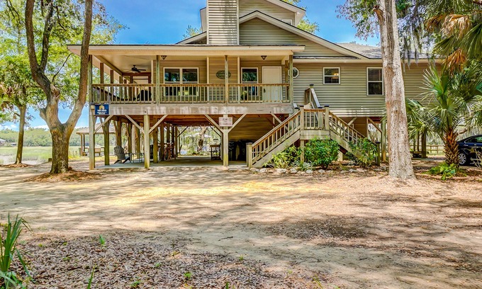 Edisto Island Casa | Home on fishing creek w/ private dock & boat ramp, WiFi & air conditioning