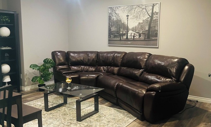 Silverado Casa | Home sense suite, cozy, clean, safe