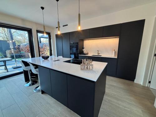Terboekt Villa | Home Terboekt