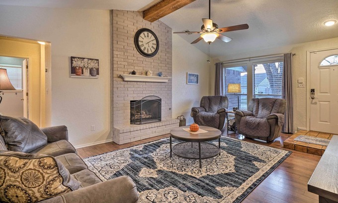 South Oklahoma City Casa | Home w/ Screened Porch ~ 10 Miles to Dtwn OKC!