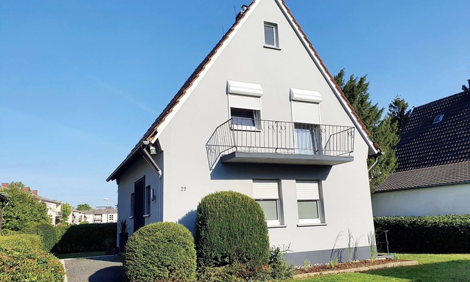Rheinbach Casa | Home2.0 in the heart of Rheinbach. Renovated single-family house century flood21.