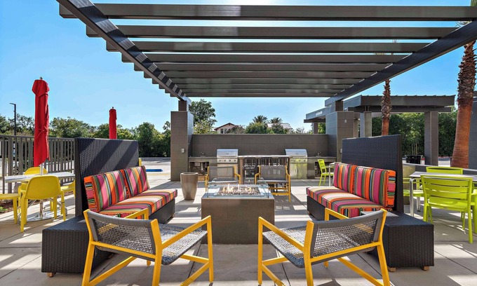 San Bernardino Hotel | Home2 Suites San Bernardino, Ca