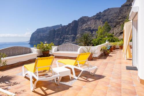 Los Gigantes Villa | Home2Book Luxury Villa Seaviews Los Gigantes, Pool