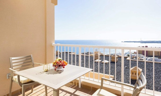 Poris de Abona Apartamento | Home2Book Stunning Sea Views El Porís