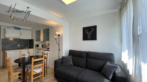 Jeux Apartamento | Homency - Résidence Ménandière R1
