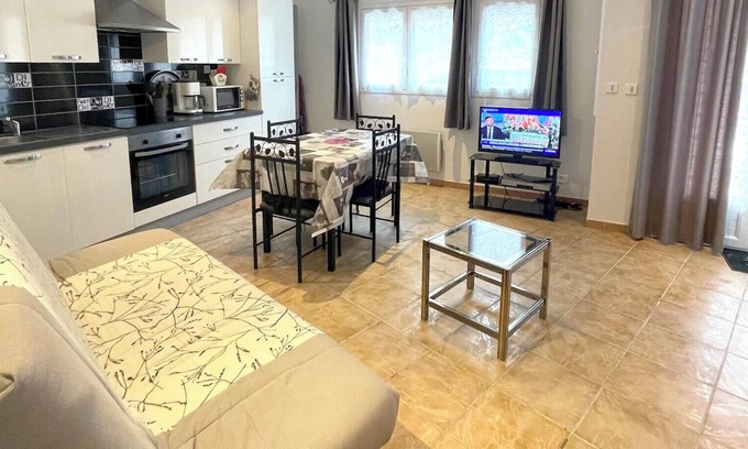 Prats-de-Mollo-la-Preste Apartamento | Homerez - Nice appartement for 3 ppl. with terrace at Prats-de-Mollo-la-Preste