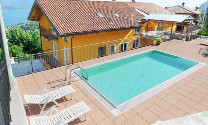 Vercana Apartamento | Homerez - Apartamento cerca del lago, Vercana