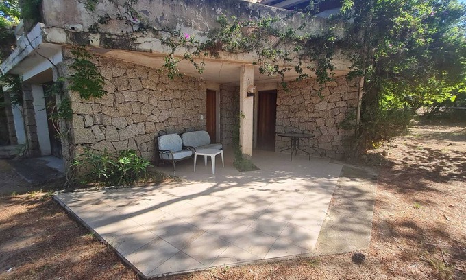 Isolella Apartamento | Homerez - Apto. Pietrosella - Vista jardín