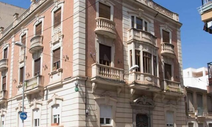 Monovar Apartamento | Homerez - Big appartement for 10 ppl. at Monòver