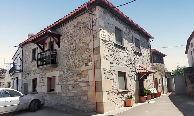 Perena Casa | Homerez - Casa encantadora en Pereña de la Ribera