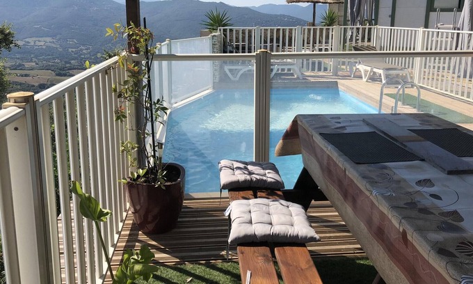 Olmeto Chalet De Esquí | Homerez - Chalet a la montaña para 4 pers. con piscina y terraza en Olmeto