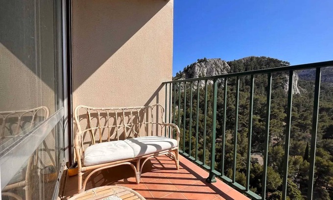 Sormiou Apartamento | Homerez - Apartamento cómodo en Marsella 100 m² con vista