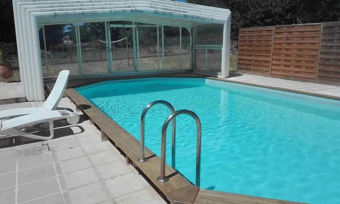 Eymet Apartamento | Homerez - Acogedor estudio en Eymet