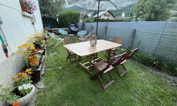 LʼArgentiere-la-Bessee Apartamento | Homerez - Apartamento L'Argentière
