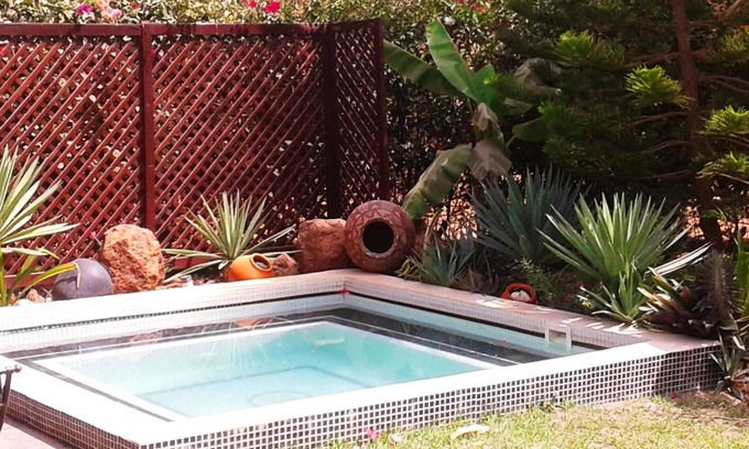 Nianing Casa | Homerez - Casa para 6 pers. con piscina compartida, jacuzzi y jardín en Nianing