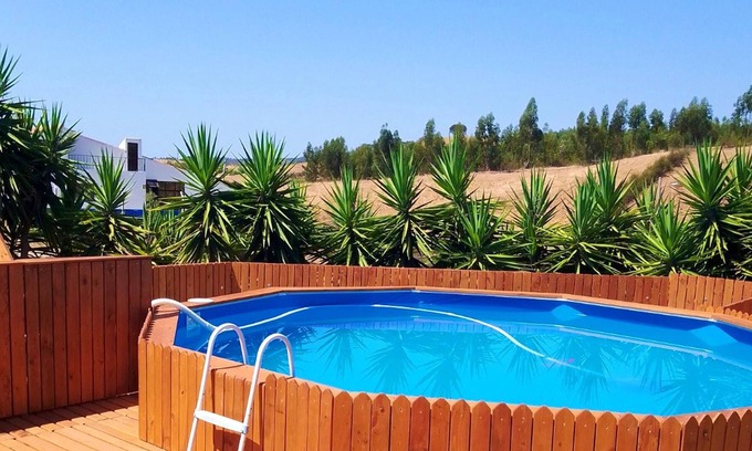 Luzianes Casa | Homerez - Espectacular casa para 8 pers. con piscina y terraza en Santa Luzia