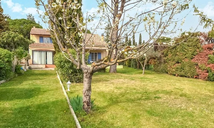 Loriol-du-Comtat Casa | Homerez - Casa en Loriol-du-Comtat, jardín