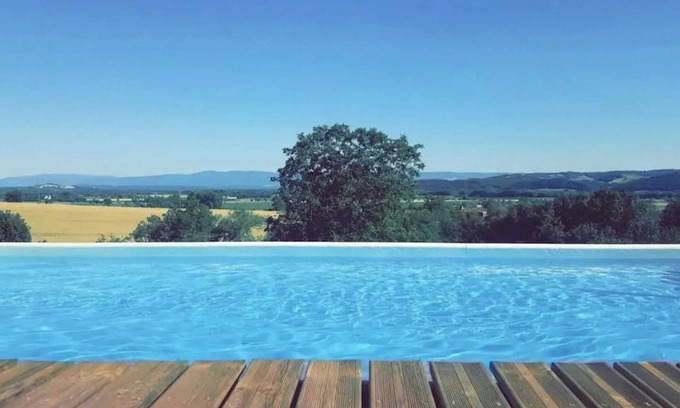 Cuq Casa | Homerez - Casa en Cuq, piscina compartida