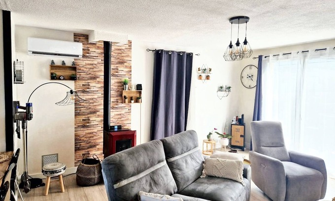 Forcalquier Casa | Homerez - Casa acogedora en Forcalquier con terraza maravillosa