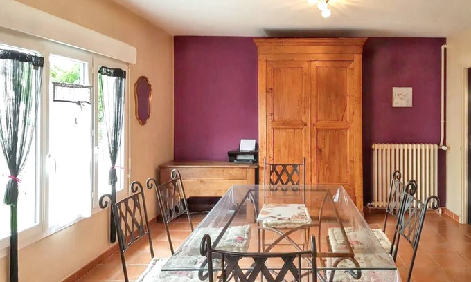 La Fleche Casa | Homerez - Casa en La Flèche, aparcamiento