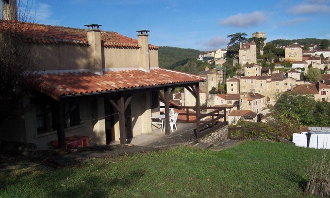 Puy-l'Eveque Casa | Homerez - Casa en Puy-l'Évêque